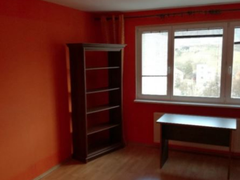 PRENÁJOM - 3 izbový byt Limbová PODLAVICE
