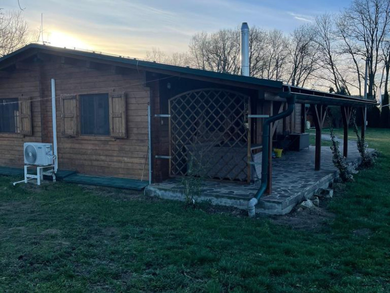 INVESTIČNÁ PONUKA - Orechový sad s rybníkom na lov rýb - Východ SK