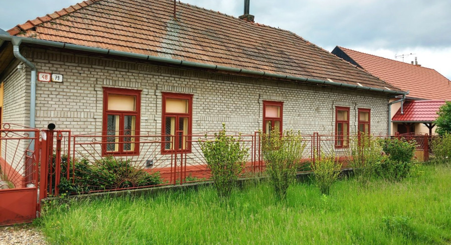 PREDAJ - Rodinný dom Tekovské Lužany