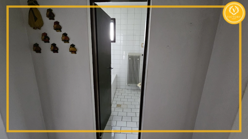 Na predaj:*priestranný a zachovalý rodinný dom v Zábiedove