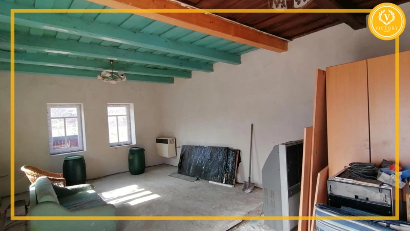 ZNÍŽENÁ CENA - 3835m2 a Rodinný dom* v obci Stredné Plachtince