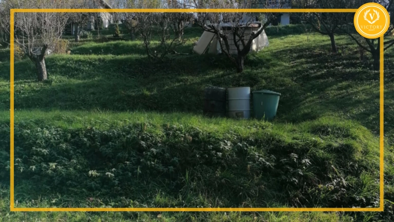 ZNÍŽENÁ CENA Predaj - záhrada s rozostavanou tehlovou chatou na okraji Starej Turej