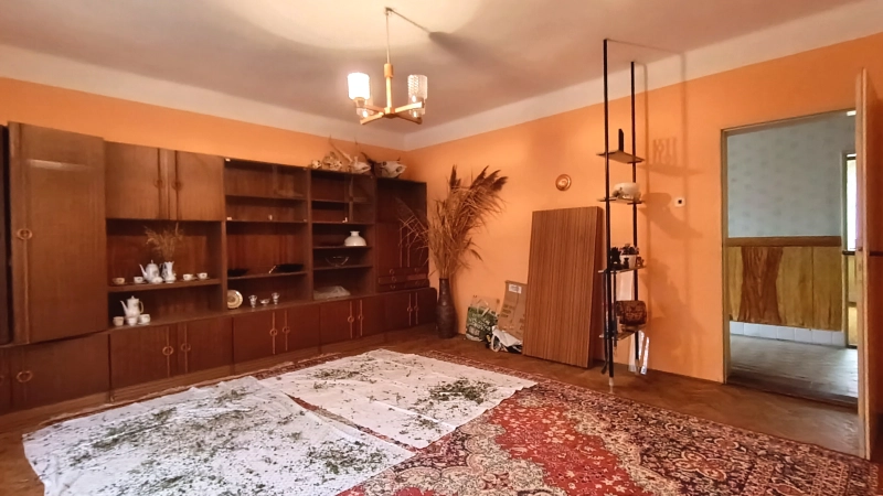 REZERVOVANÉ - Rodinný dom a pozemok  21087m2 Opava okres Veľký Krtíš 