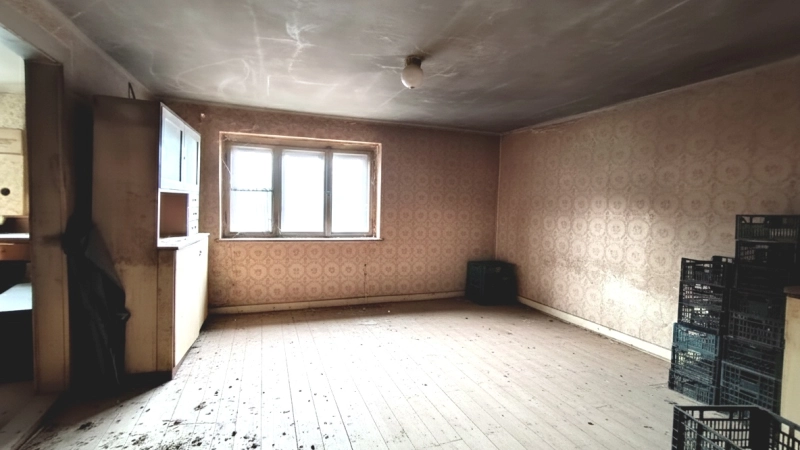 ZNÍŽENÁ CENA Rodinný šesťizbový dom* v obci Uhorské okr. Poltár 