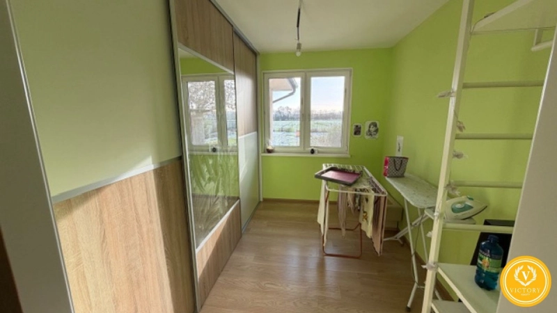 ZNÍŽENÁ CENA:  PRENÁJOM*Priestranný 5-izbový rodinný dom v Beladiciach