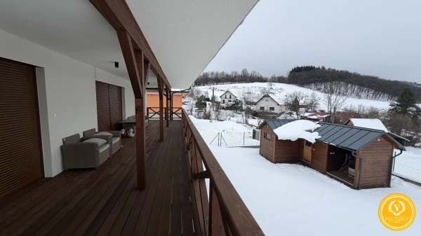 Novostavba s magickým výhľadom na Kalváriu – Banská Štiavnica, časť Štefultov