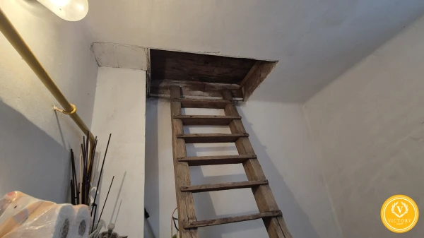 Rodinný dom *s veľkým a krásnym pozemkom 2052 m² v tichej lokalite Gabčíkova