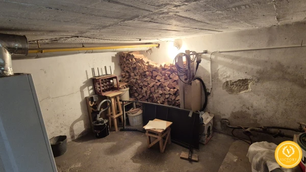 Rodinný dom *s veľkým a krásnym pozemkom 2052 m² v tichej lokalite Gabčíkova