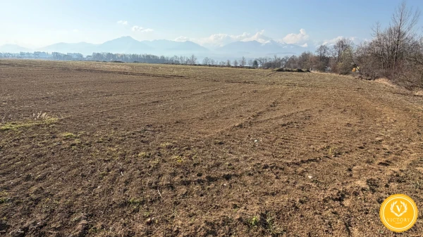 PRÉMIOVÁ PONUKA: Stavebné pozemky 631 m² *v srdci Liptova – Liptovský Trnovec