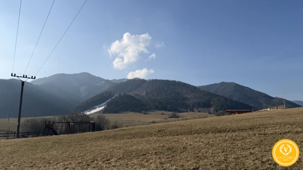 Investičný pozemok*v srdci Liptova – Pavčina Lehota (3 624 m²)