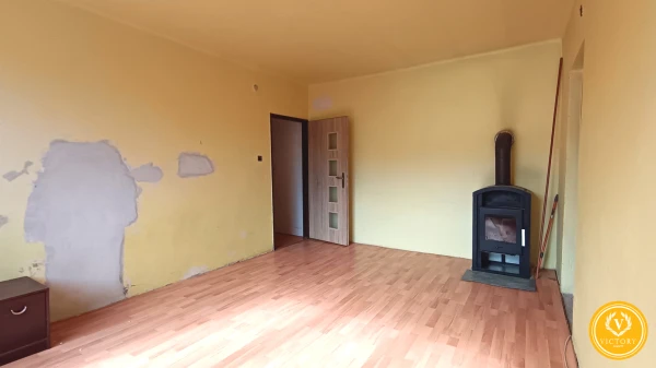 Trojizbový 78m2 byt Málinec