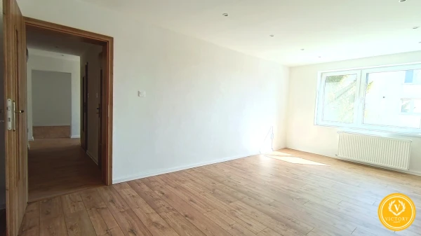 Kompletne zrekonštruovaný 2-izbový 68m2 byt s rodinnou atmosférou – Kalinovo