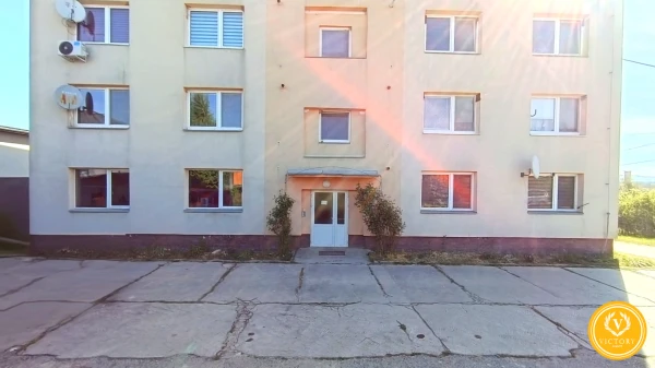 Kompletne zrekonštruovaný 2-izbový 68m2 byt s rodinnou atmosférou – Kalinovo