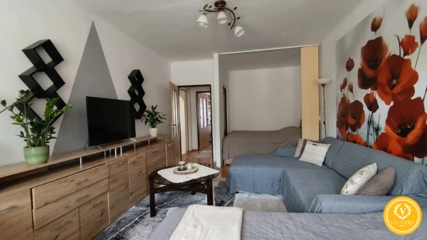 Dvoj - izbový byt na Zlatom potoku – 55 m² čistého potenciálu