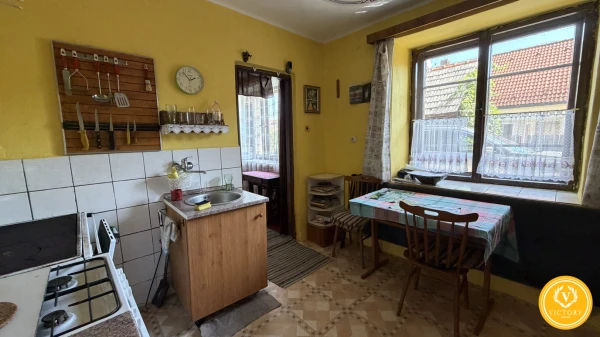 REZERVOVANÉ: Tradičný rodinný dom*na predaj s garážou a potenciálom | Kováčová 