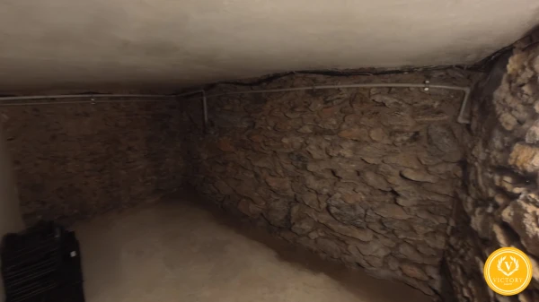 PREDAJ: 4-izbový rodinný dom s letnou kuchyňou, veľkou terasou a malebnou záhradou v Starej Sásovej