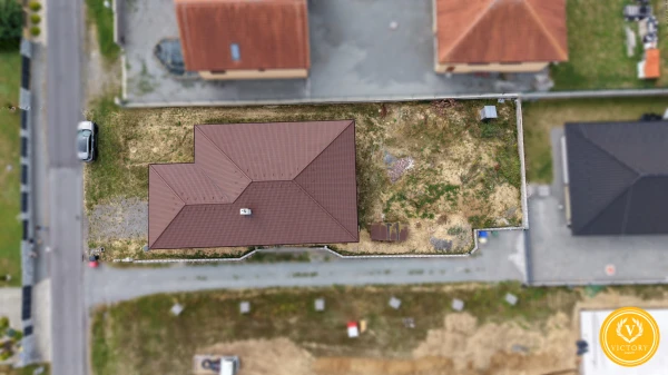 Rodinný dom Stožok* – vo fáze holodomu, pripravený na dokončenie