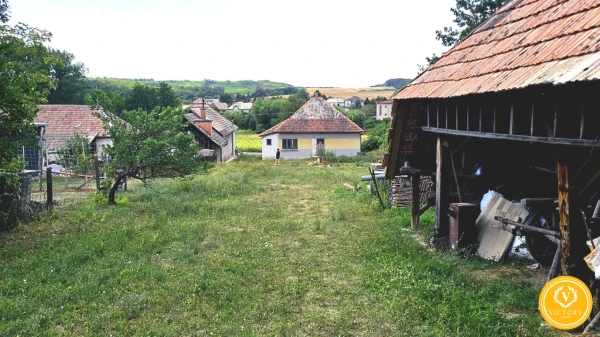 Rodinný dom s veľkým pozemkom 2611 m2