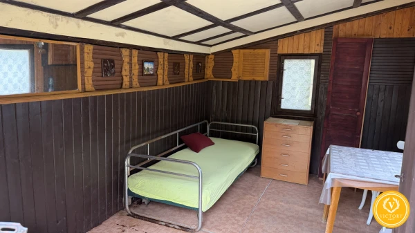 Stavebný pozemok (964 m²) v Ľubietovej s povolením na výstavbu domu či chaty