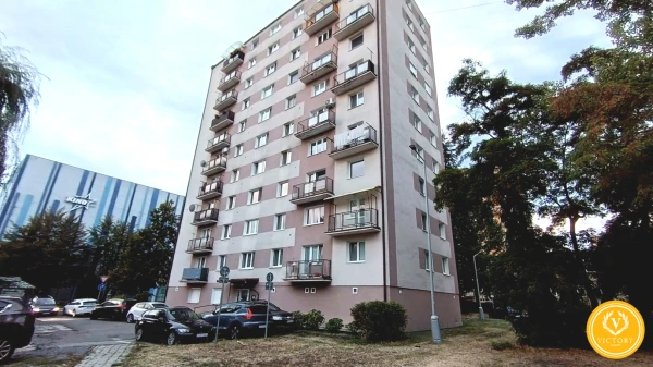V centre mesta slnečný 3-izbový byt s rozlohou 62 m²