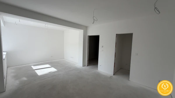 Prémiový 3-izbový byt v štandarde (93 m²) priamo v centre Hriňovej
