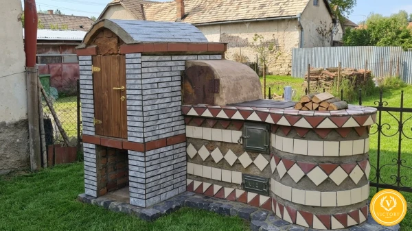 Priestranný poschodový rodinný dom vo Fiľakove
