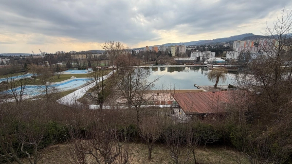 PRENÁJOM - Nadštandardný rodinný dom s výhľadom, Belveder – Banská Bystrica